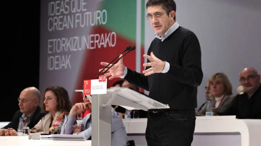 Patxi López reelegido secretario general