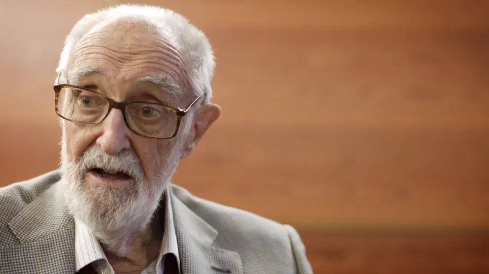 El humanista barcelonés José Luis Sampedro ha fallecido en Madrid a los 96 años.