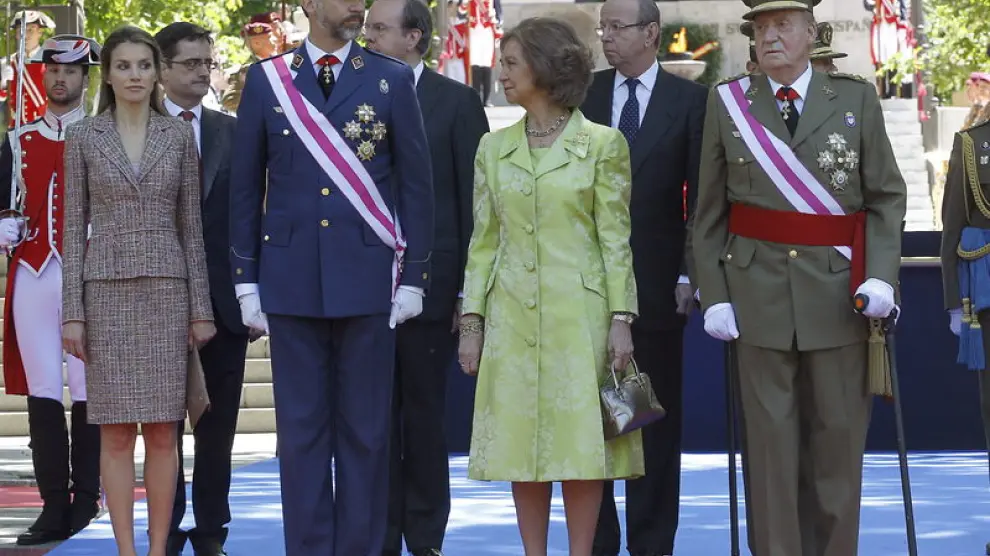 Los Reyes y los Príncipes, durante el acto de celebración del Día de las Fuerzas Armadas