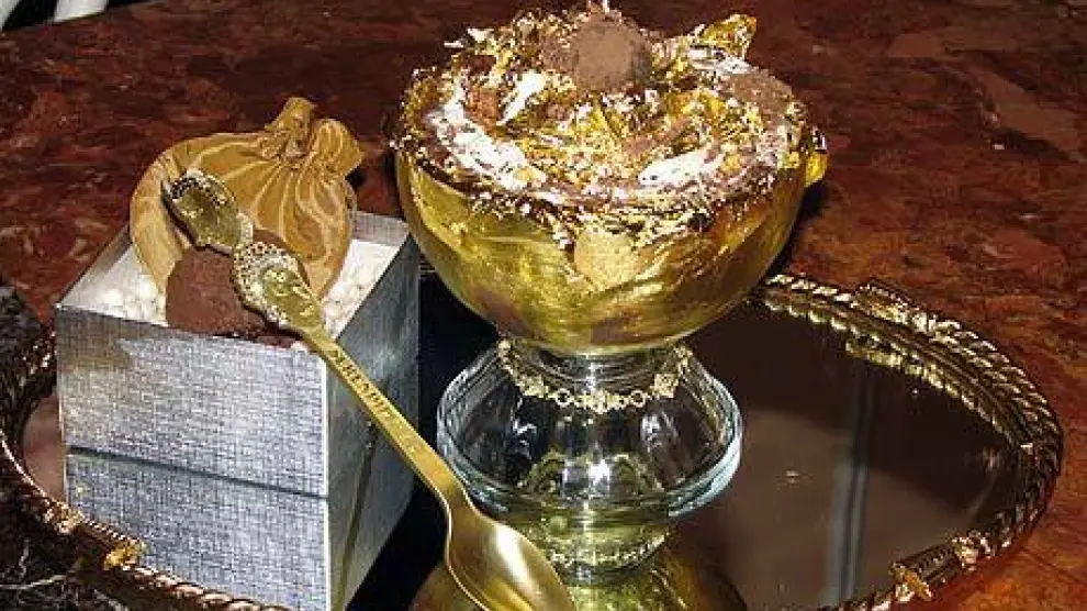 El 'Golden Opulance Sundae' o helado de opulencia dorada presume de ser el postre más caro del mundo