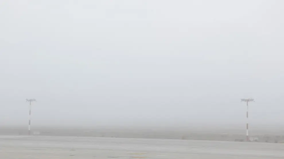 Niebla en el aeropuerto de Zaragoza
