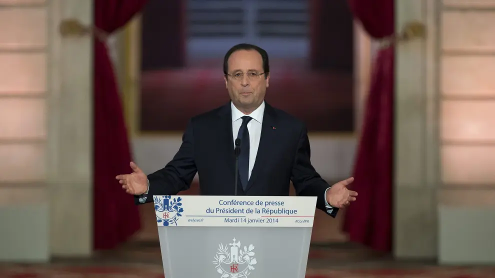 Hollande durante la rueda de prensa