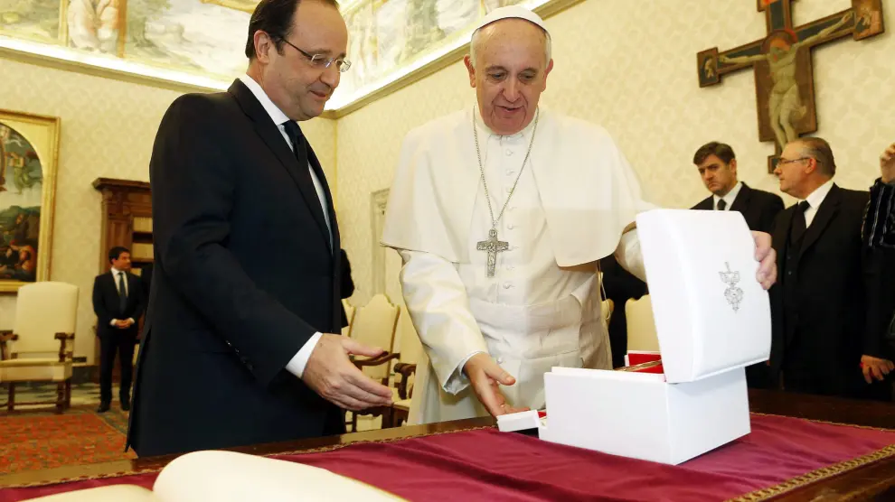 El papa Francisco recibe a Hollande