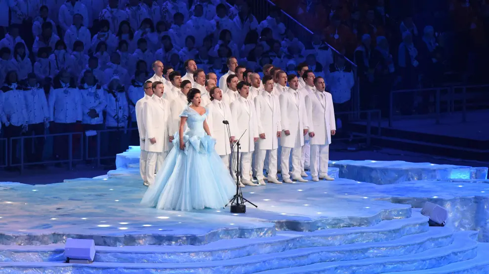 La soprano rusa Anna Netrebko en la inauguración de los Juegos Olímpicos de Sochi