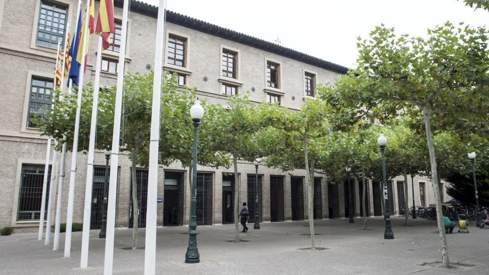 Edificio Pignatelli, sede de la DGA