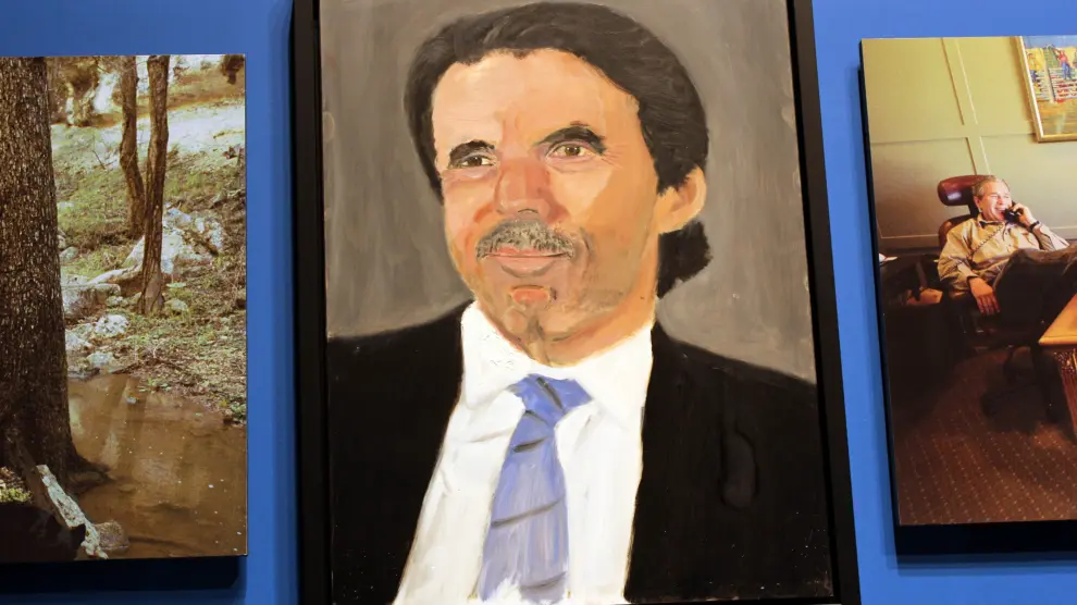 Retrato de Aznar pintado por Bush