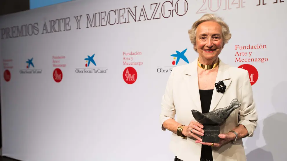 Pilar Citoler con el premio Arte y Mecenazgo
