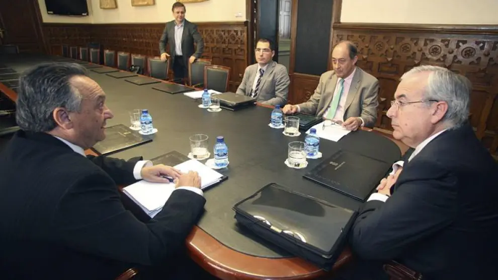 El pleno del Consejo de Cuentas se reúne en Soria en la primera convocatoria fuera de su sede.