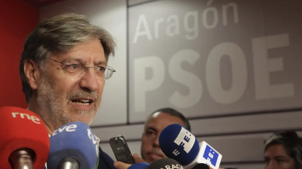 El candidato a la Secretaria General del PSOE José Antonio Pérez Tapias