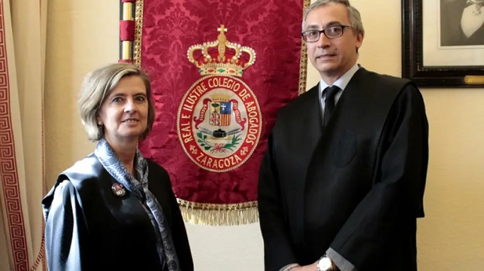 Yolanda Mompel y Ramón Campos, presidenta y miembro de la Comisión del Turno de Oficio de REICAZ