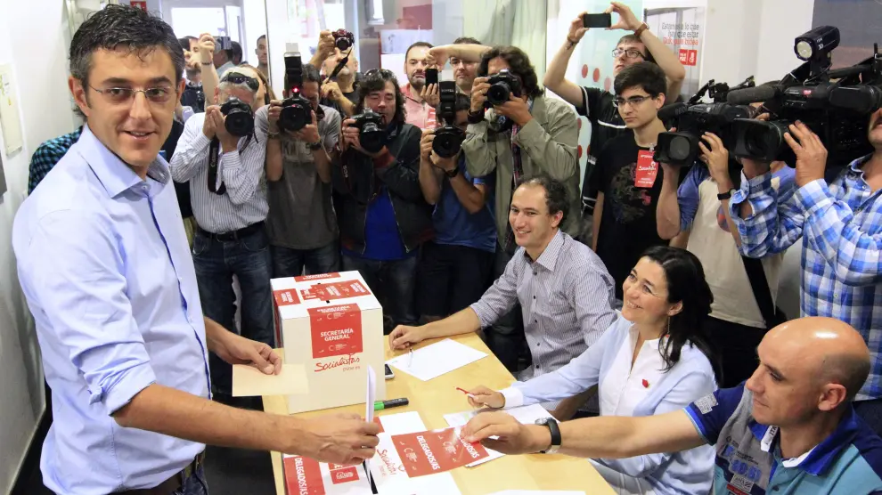 Madina introduce su papeleta para elegir al nuevo líder del PSOE