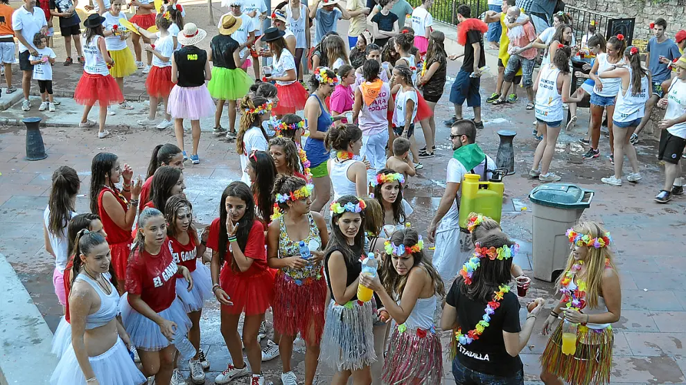 Mucha música, pero más barata, en las fiestas de los pueblos aragoneses