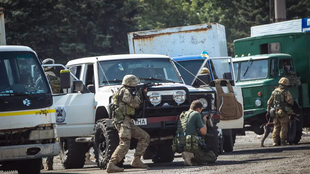 Los rebeldes recibirán vehículos y combatientes entrenados en Rusia