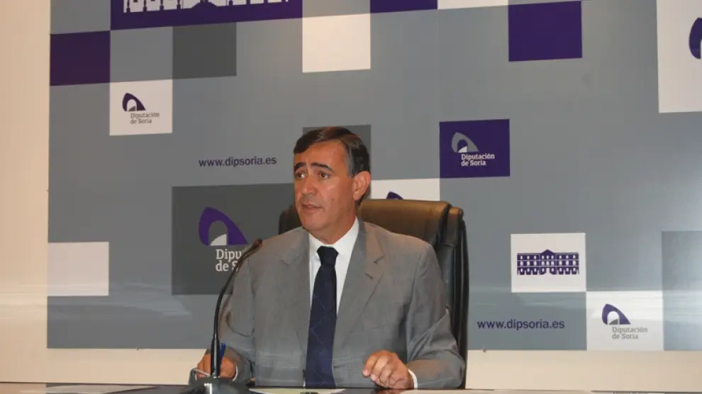 Antonio Pardo, presidente de la Diputación, en rueda de prensa