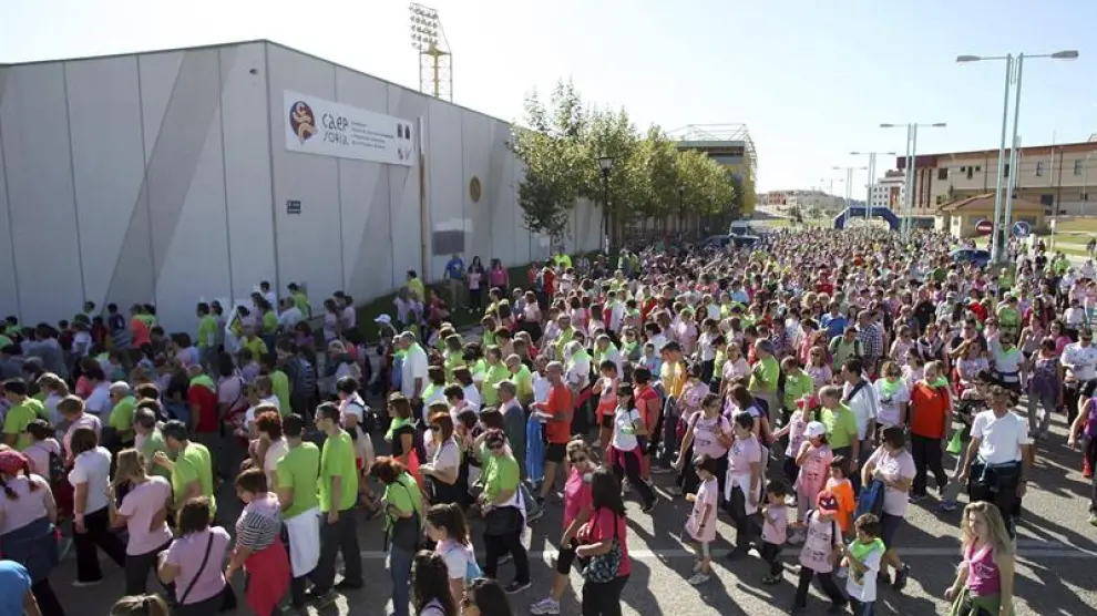 Más de cuatro mil quinientas personas han marchado hoy en Soria, desde Los Pajaritos al centro de la ciudad,