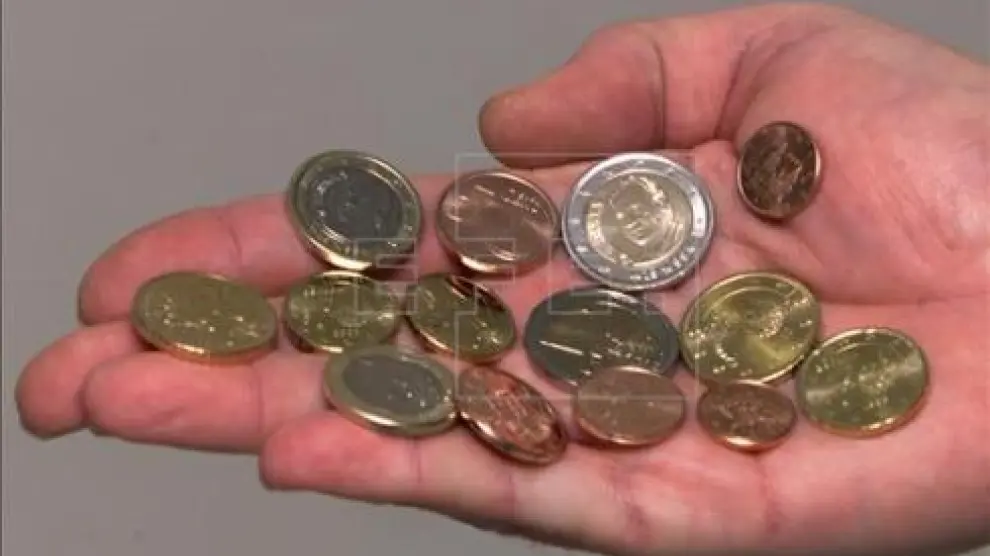 Las monedas de 1 y 2 euros con la efigie de Felipe VI circularán a partir de enero