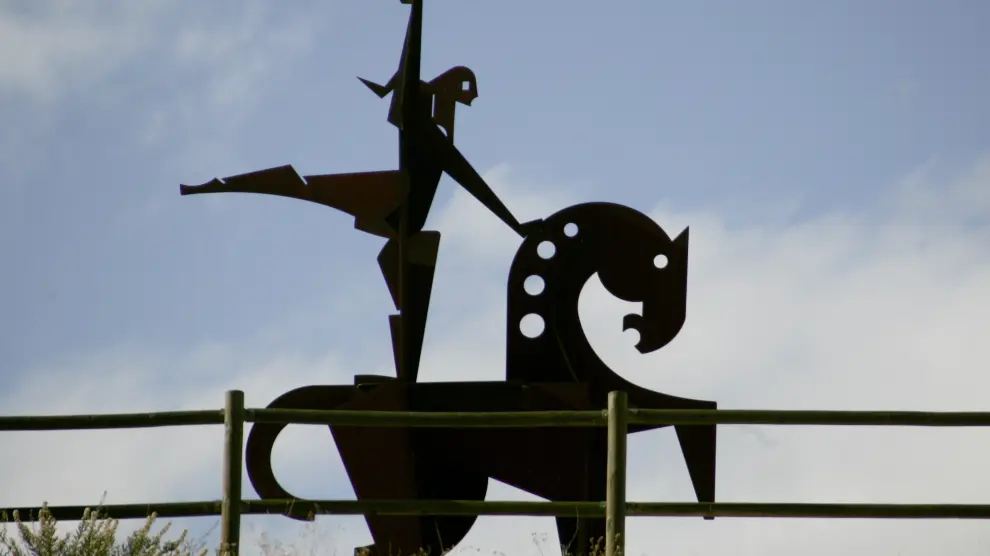 Escultura 'El gran mundo del circo' en Valdespartera