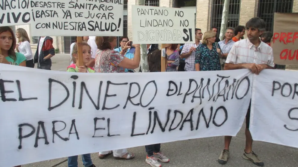 Imagen de archivo de una protesta de la Coordinadora Biscarrués-Mallos de Riglos