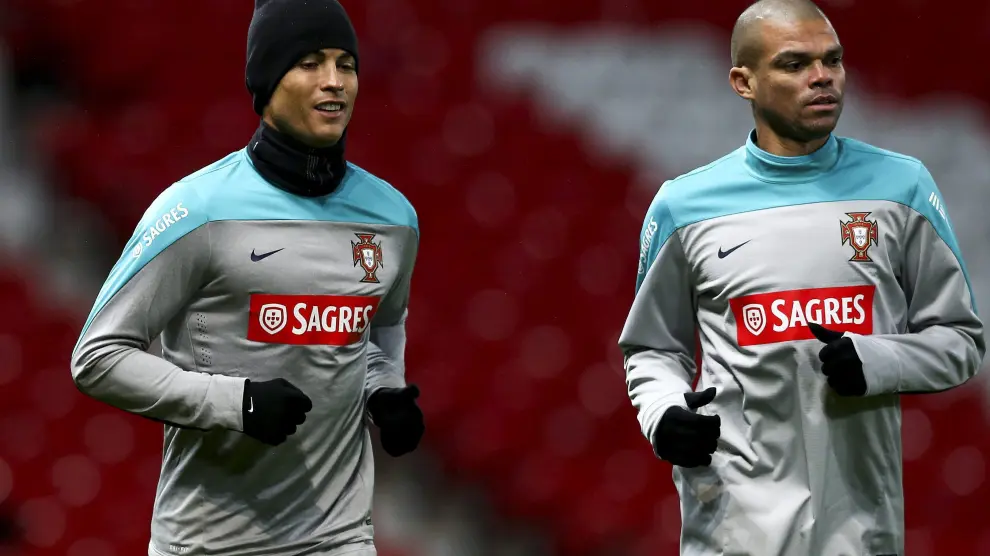 Pepe y Cristiano, en un entrenamiento de Portugal
