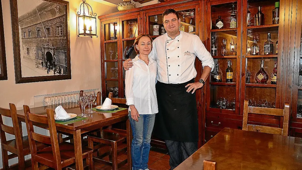 Ángel Paños y Tatiana Nagorna están al frente del restaurante La Fragua de Jaca