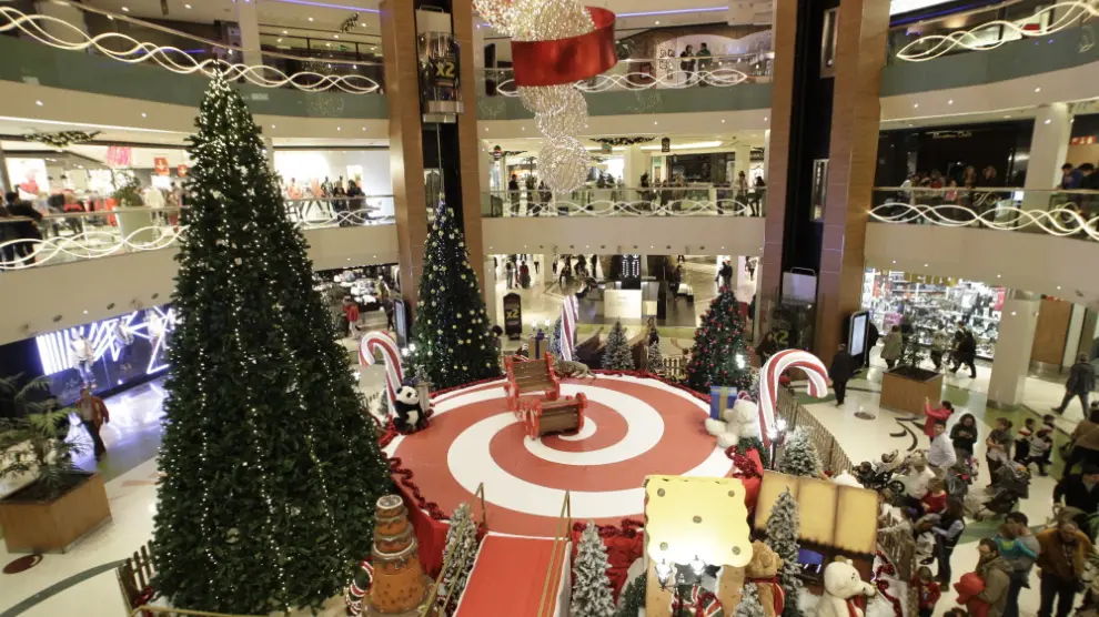 La Navidad llega a los centros comerciales de Zaragoza