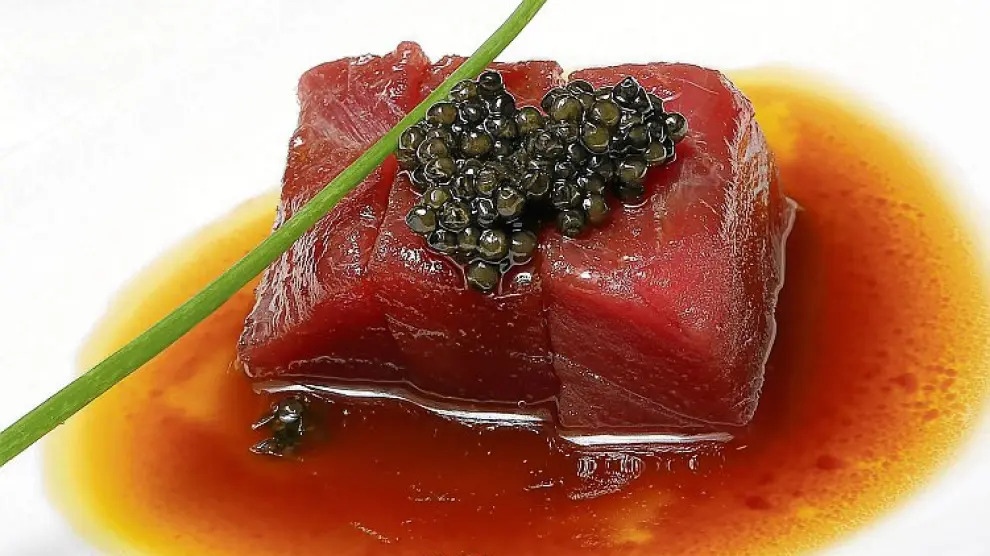 Taco de atún rojo Bluefin con caviar Osetra Imperial