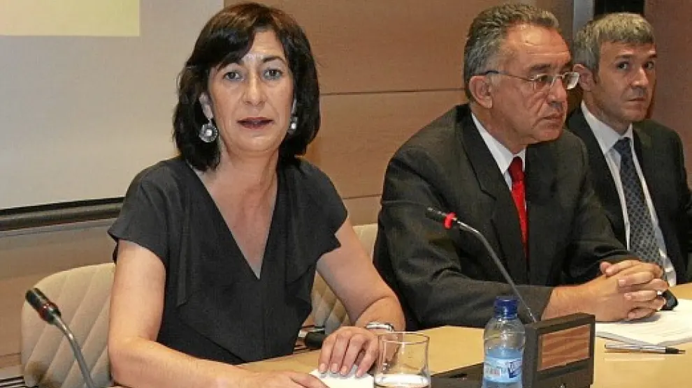 Ana Fernández afirma que Rudi "ha fracasado como gestora"