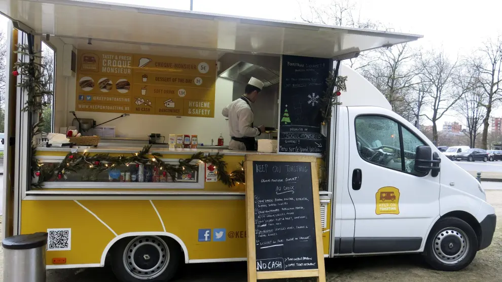 'Keep on toasting' es uno de los camiones que ofrece comida en el centro de Bruselas