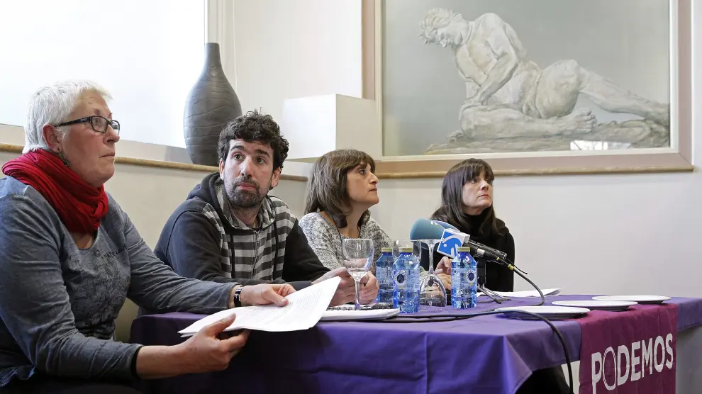 Rueda de prensa del secretario general de Podemos en San Sebastián