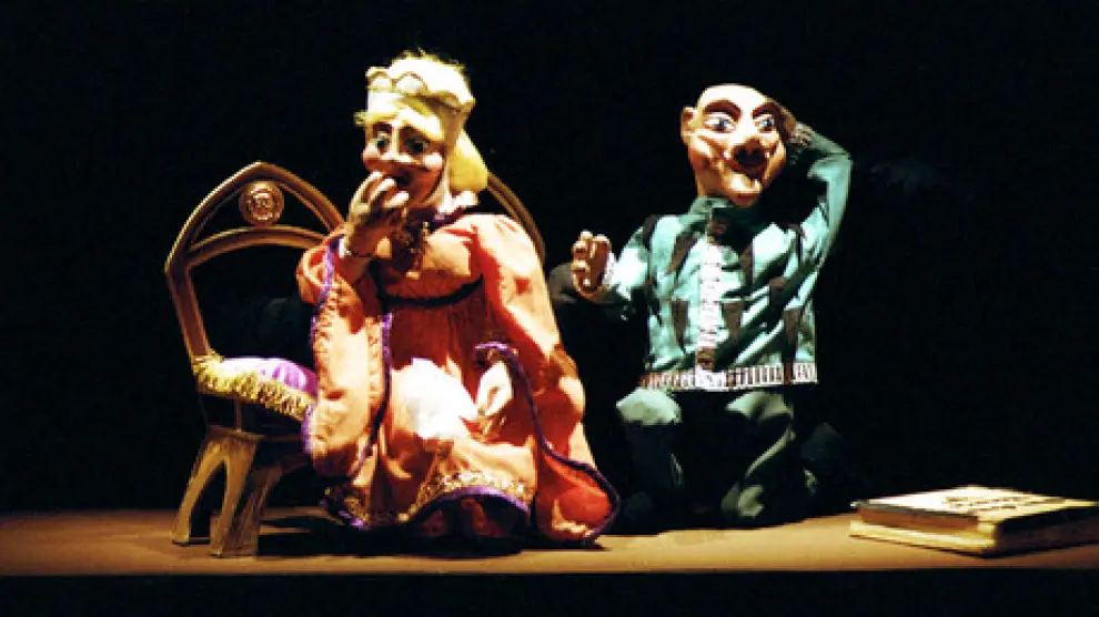 Pelegrín regresa al Teatro Arbolé con su obra de títeres 'El caballero encantado'