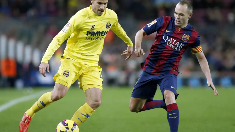 El Barça remontó y dejó en 18 partidos la racha sin perder del Villarreal.
