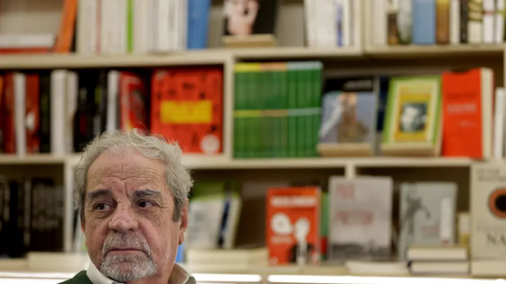 El escritor barcelonés Juan Marsé, premio Cervantes 2008, es uno de los firmantes del manifiesto.