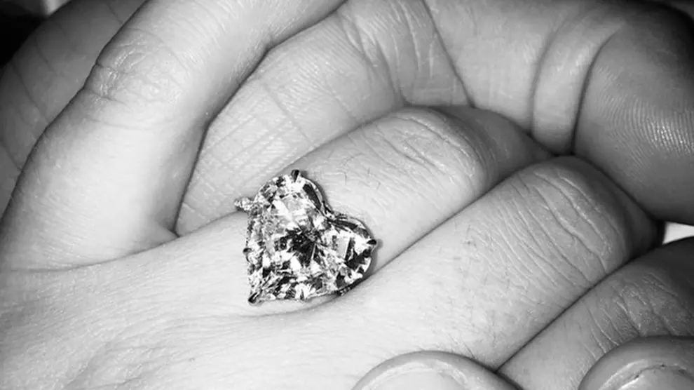 El verdadero anillo de compromiso de Lady Gaga / Instagram @ladygaga