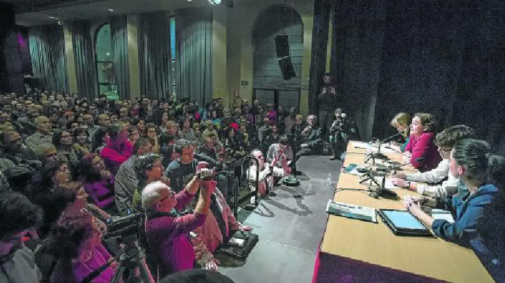 Un convenio cultural impulsado por IU sirvió para organizar un acto de Tania Sánchez y Colau