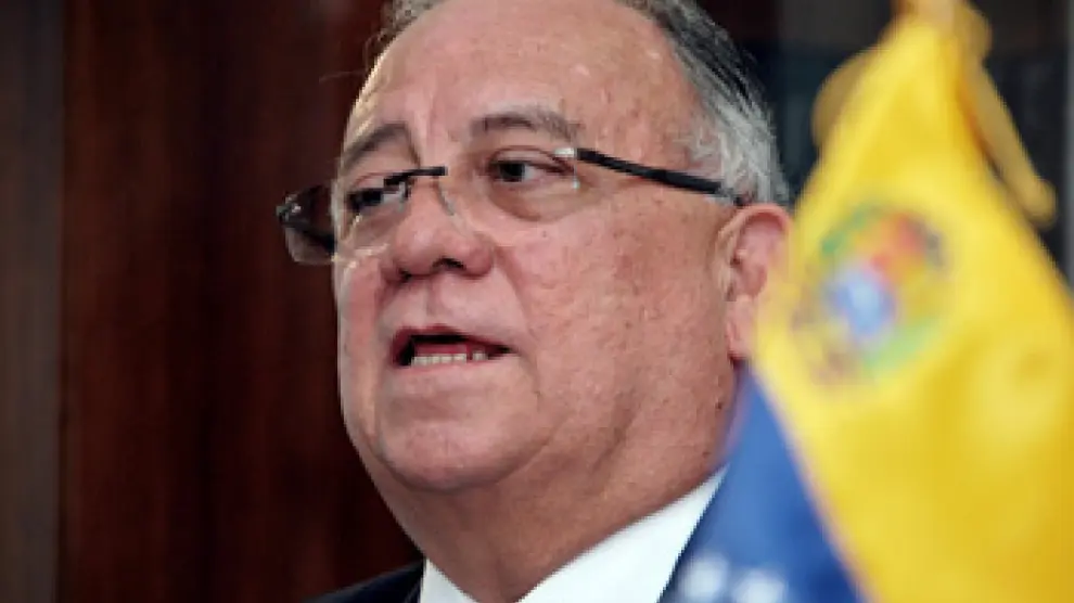 El embajador de Venezuela en España dice que su Gobierno "ni crea ni financia"  organizaciones