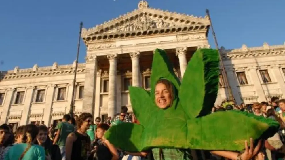 Uruguay es uno de los países que ya ha legalizado el consumo del cannabis