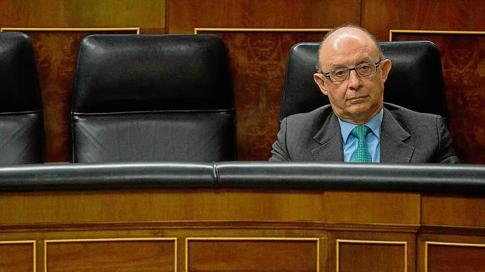 El ministro de Hacienda, Cristóbal Montoro, en el Congreso de los Diputados.