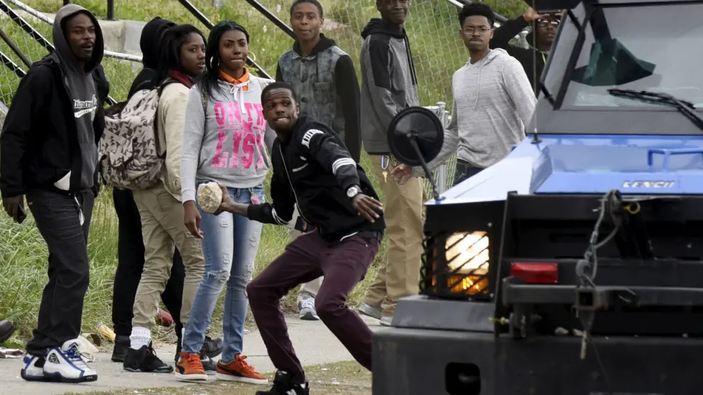 La muerte del joven ha desencadenado una serie de disturbios en Baltimore.