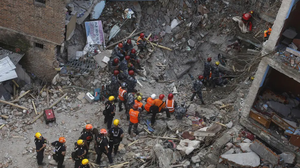 ?El terremoto de Nepal ya ha dejado más de 6.000 muertos y 13.000 personas heridas