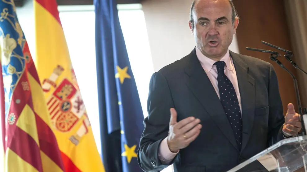 El ministro de Economía, Luis de Guindos, durante su intervención en el Fórum Europa.