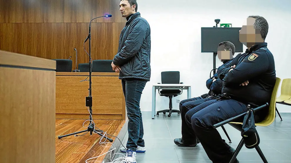 El condenado, Jesús Fernández Fernández, durante el juicio celebrado en la Audiencia Provincial.