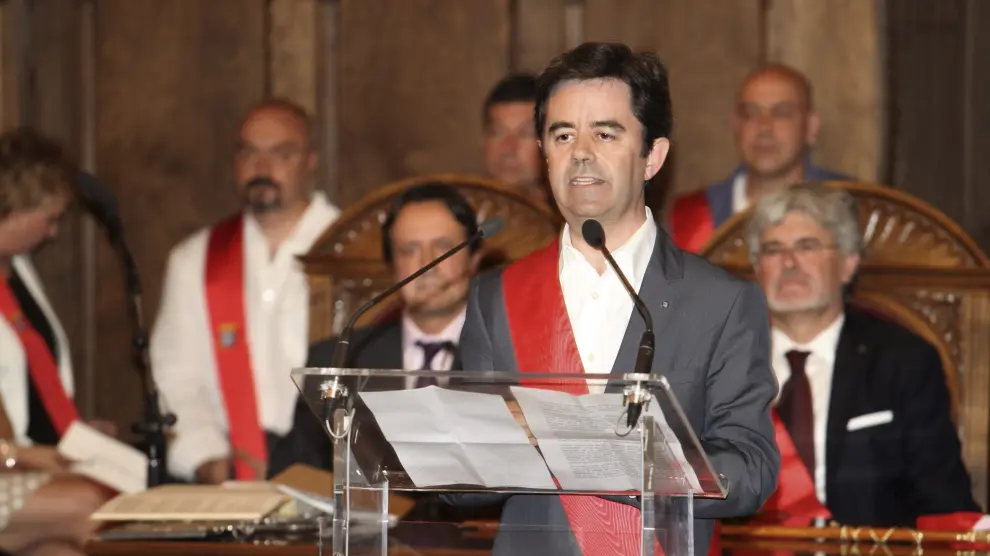 Luis Felipe Serrate, alcalde de Huesca