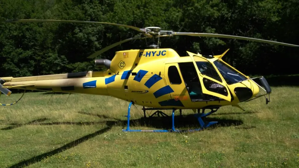 Un helicóptero se cuela en el Parque Nacional de Ordesa