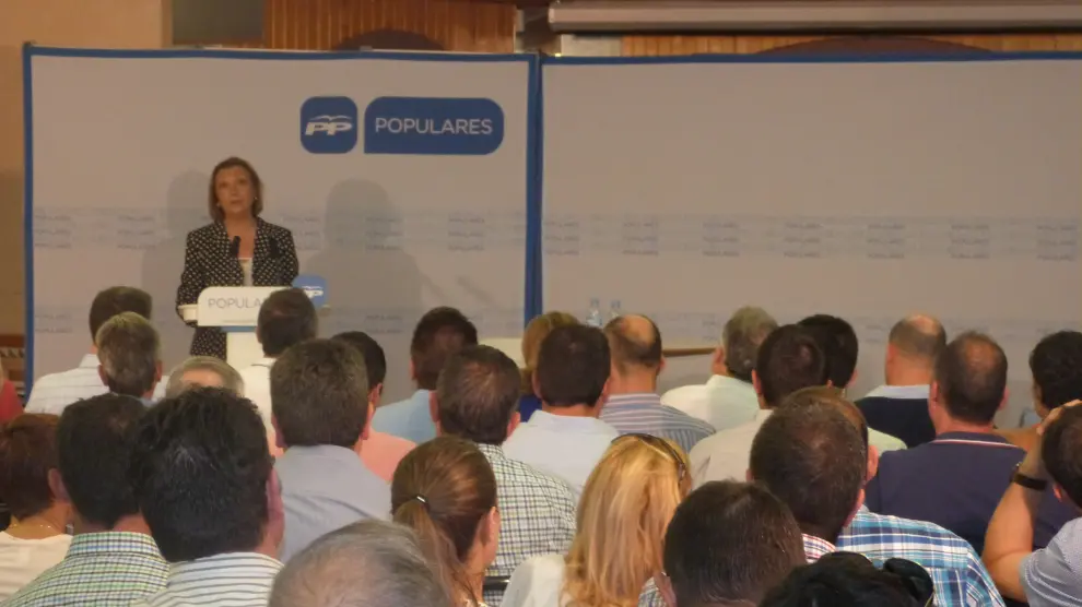 Luisa Fernanda Rudi durante el encuentro de alcaldes y portavoces del PP.