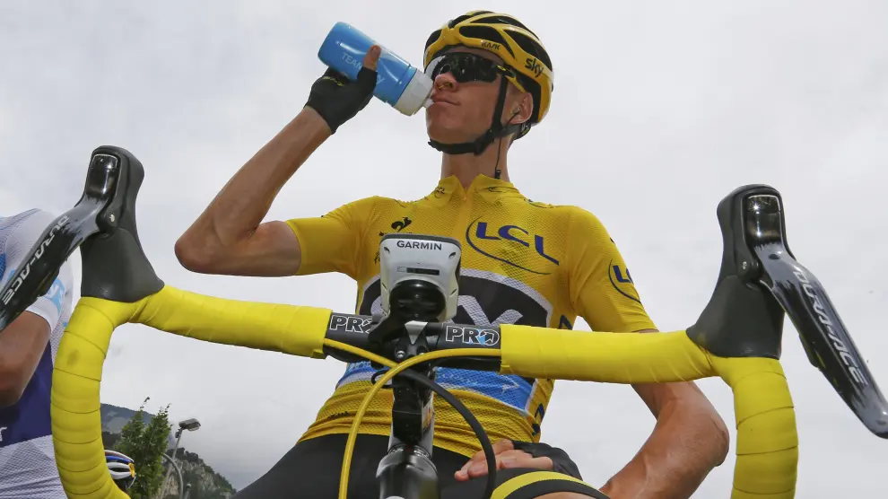 Froome, con el 'maillot' amarillo de líder del Tour