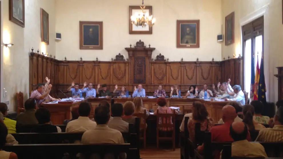 El Pleno Municipal aprueba los Premios Ciudad de Calatayud 2015