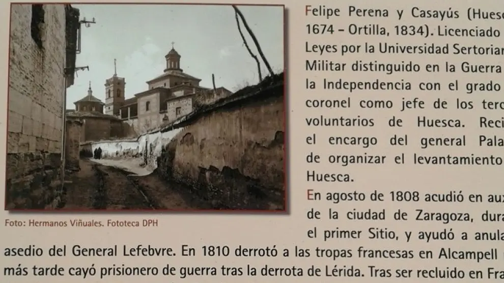 Uno de los carteles que han tenido que ser retirados en Huesca
