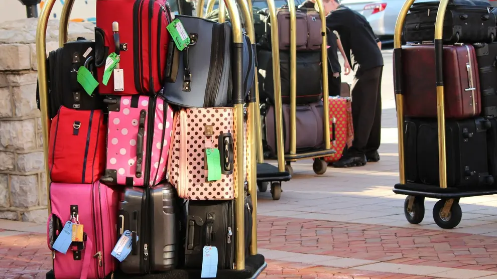 Hacer la maleta es uno de los momentos más agobiantes para la mayoría de los viajeros.