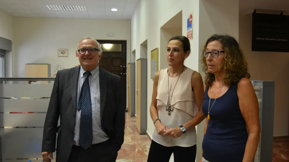 Imagen de la visita que ha realizado la Subdelegada del Gobierno en Huesca, María Teresa Lacruz.