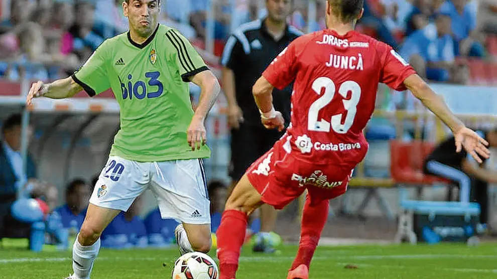 Óscar Ramírez, durante un partido de la Ponferradina en la pasada temporada.